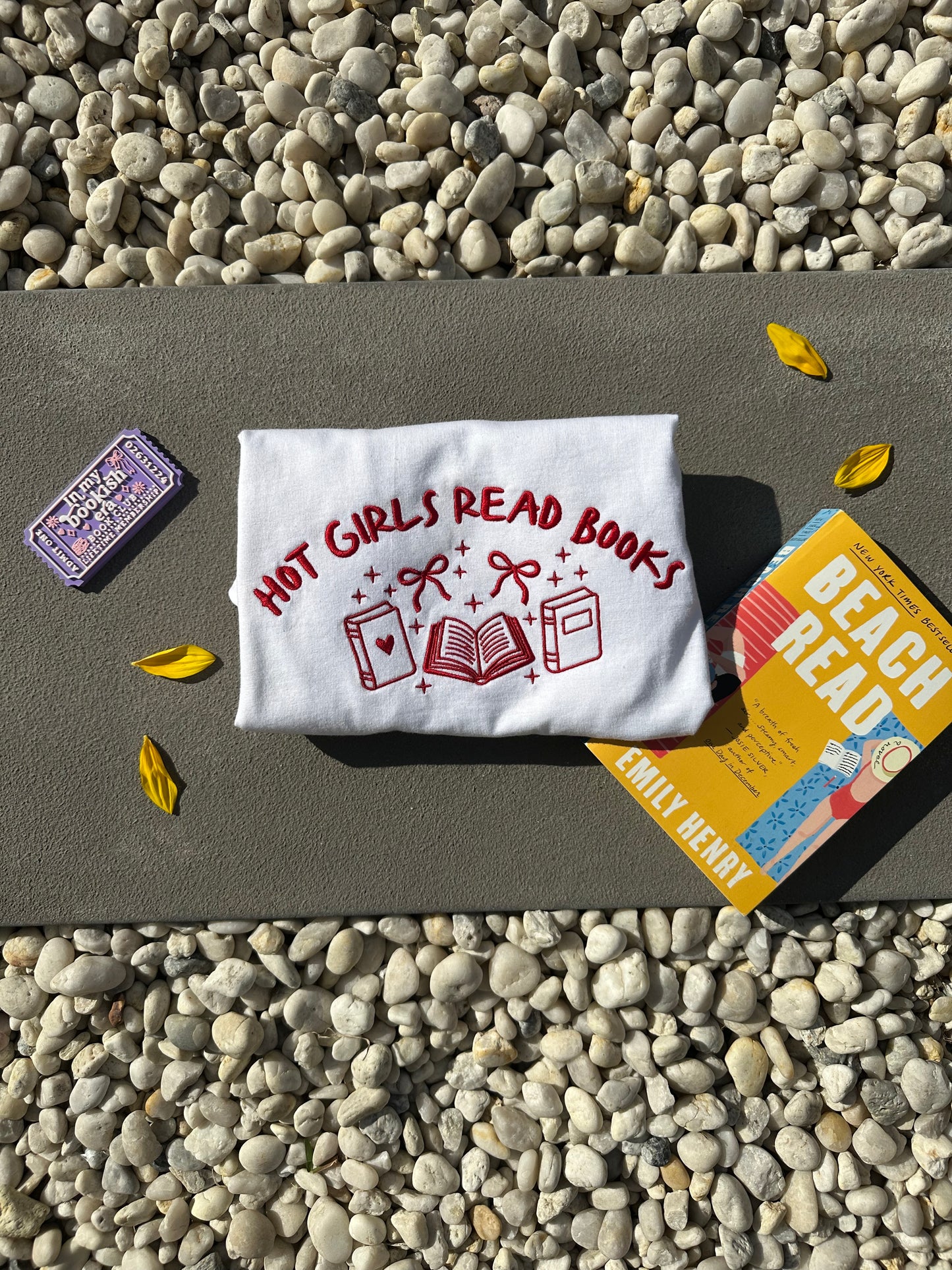 The Hot Girls Read Books Tee